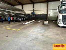 Nave de 3000 m² con campa y oficinas photo 0