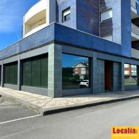 Local en alquiler en Reocín – bajo de 200 m² photo 0