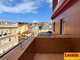 Estupendo piso en el centro de Santander. photo 0