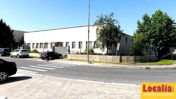Oportunidad de nave industrial en Vitoria photo 0