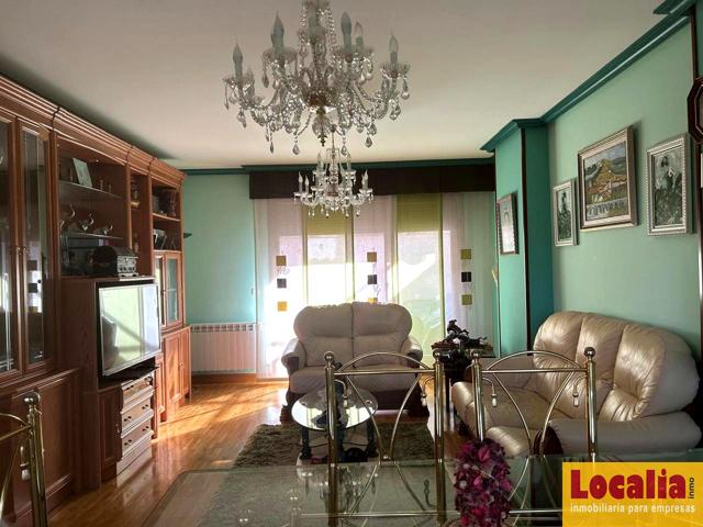 Magnífico chalet con garaje y trastero, Palencia photo 0