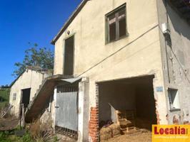 Amplia finca con cabaña en Hazas de Cesto photo 0