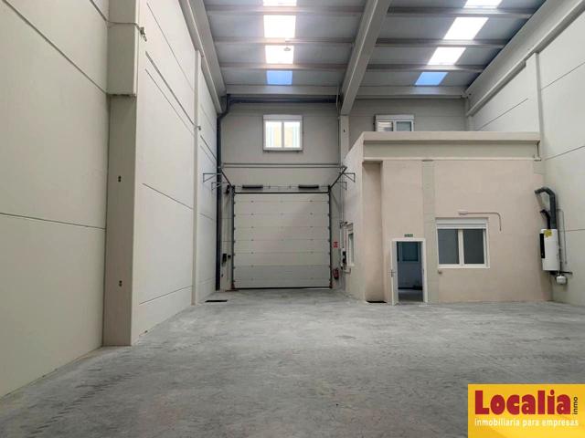 Nave industrial a estrenar en Valladolid photo 0