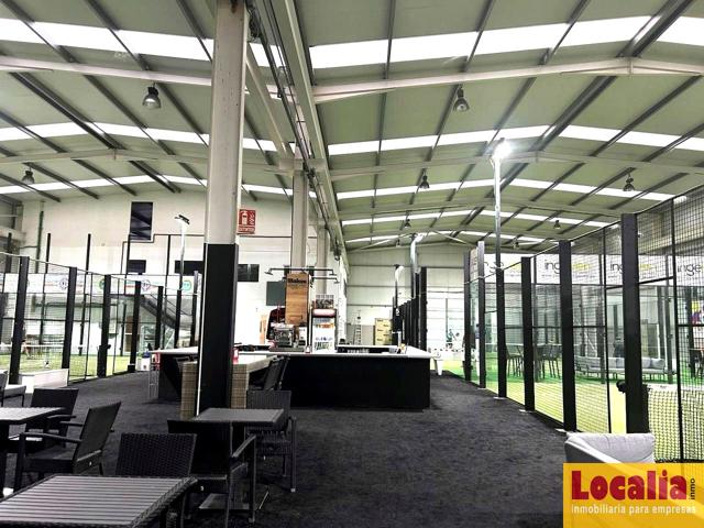 Nave Club de pádel instalado en San Felices Buelna photo 0