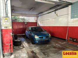 Local acondicionado como lavacoches en Santander photo 0