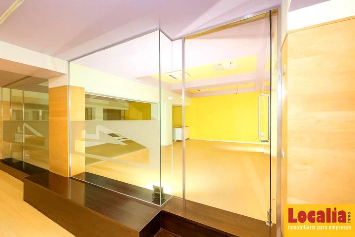 LOCAL COMERCIAL EN ALQUILER – ZONA PRIME SANTANDER photo 0