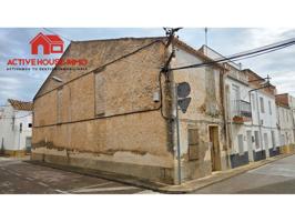 Casa para reformar, esquinera a 3 calles en Santa Bàrbara photo 0