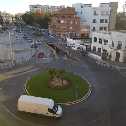 PISO CUATRO DORMITORIOS Y DOS BAÑOS EN EL CENTRO DE ALGECIRAS - zona secano photo 0