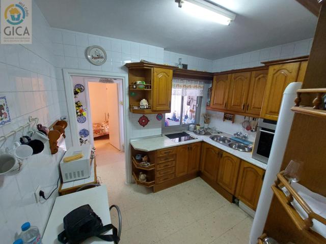 PISO DE CUATRO DORMITORIOS EN SAN JOSE ARTESANO DE ALGECIRAS photo 0