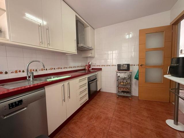 PISO EN VENTA TRES DORMITORIOS EN ALGECIRAS - ZONA VILLA PALMA SECANO photo 0