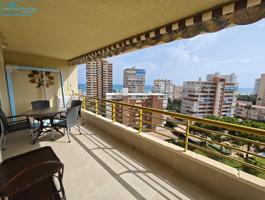 Piso muy cuidado en el corazón de la playa de San Juan photo 0