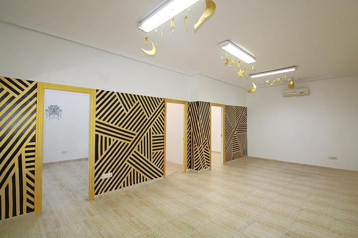 Local de alquiler en Luis Oliag, Monteolivete. photo 0