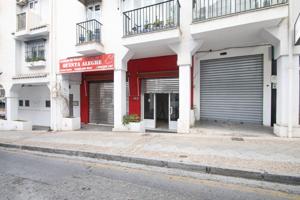 Se Alquila Local Comercial en Zona Cervantes-Bola de Oro – Granada photo 0