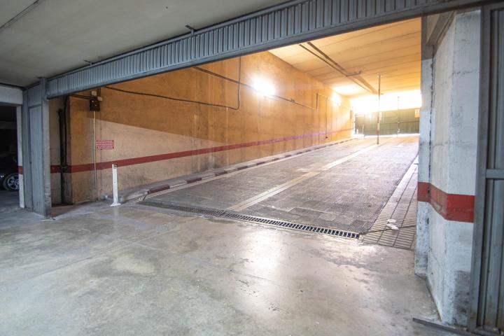 Alquiler de plaza de Garaje frente estación de autobuses photo 0