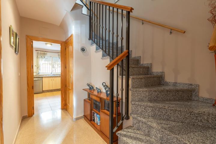 Casa en Venta en Maracena, Granada – Lista para Entrar a Vivir photo 0