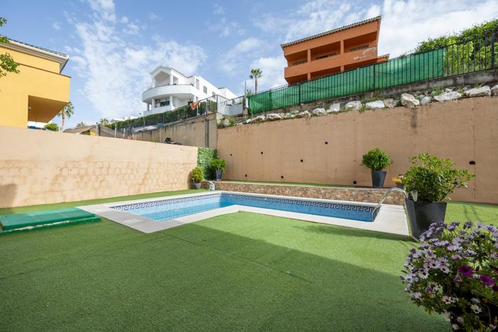 **Chalet de lujo en Altos de La Zubia - Una joya para disfrutar** photo 0