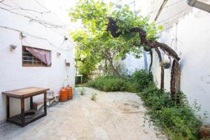 🏡 Casa Señorial con Gran Patio en el Centro de Íllora – Ideal para Vivienda o Negocio photo 0