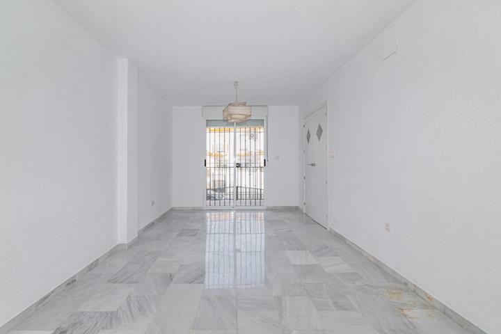 ¡Tu nuevo hogar lleno de luz en Híjar te espera por 179 000 €! photo 0