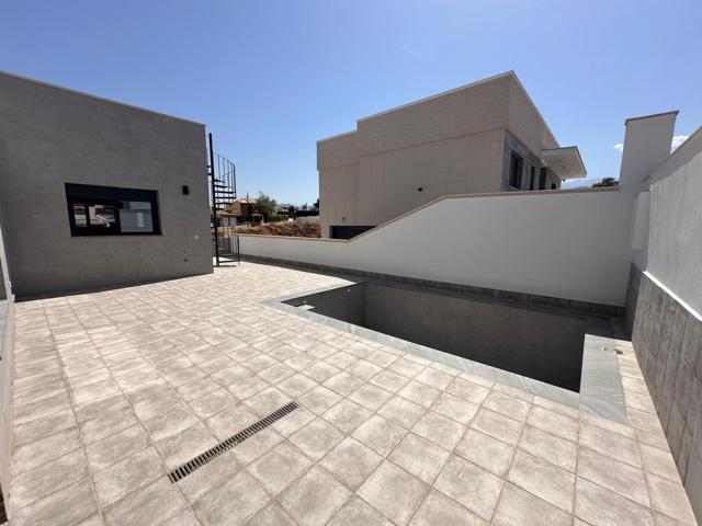 Chalet a estrenar en La Zubia!!! photo 0