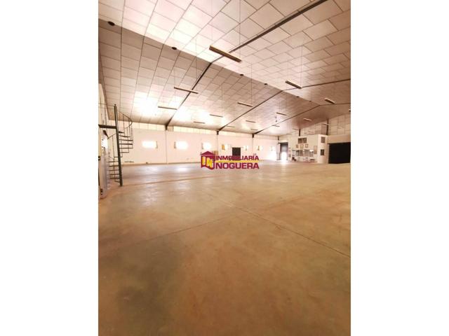 Nave comercial en venta en POLIGONO EL BARRERO photo 0