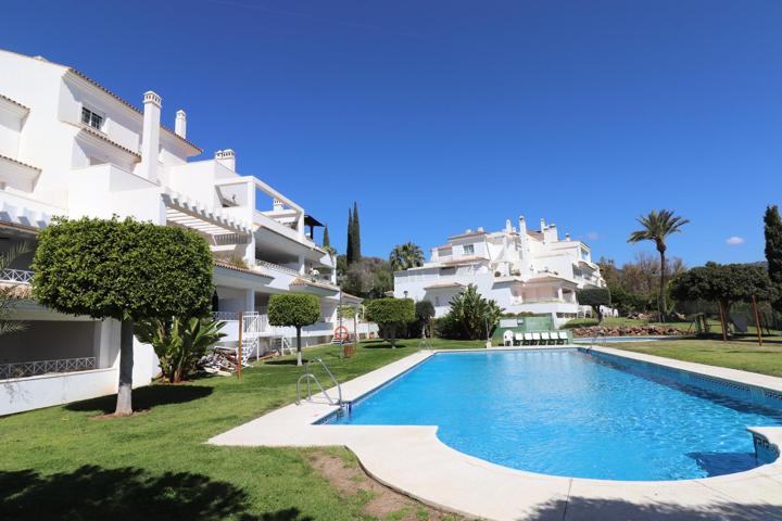 Apartamento para alquiler de larga temporada a solo 1 km de la playa en Marbella photo 0
