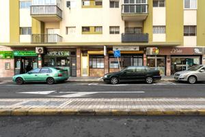 Local comercial en alquiler CAYETANA DE LUGO photo 0