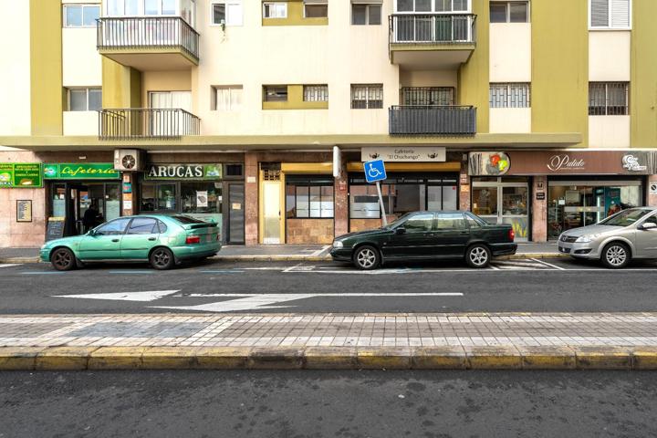 Local comercial en alquiler CAYETANA DE LUGO photo 0