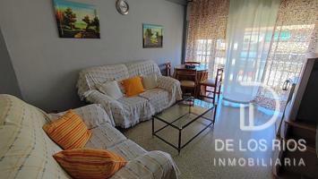 Apartamento en venta en Granada de 80 m2 photo 0