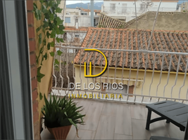 Habitación en alquiler en Granada de 120 m2 photo 0