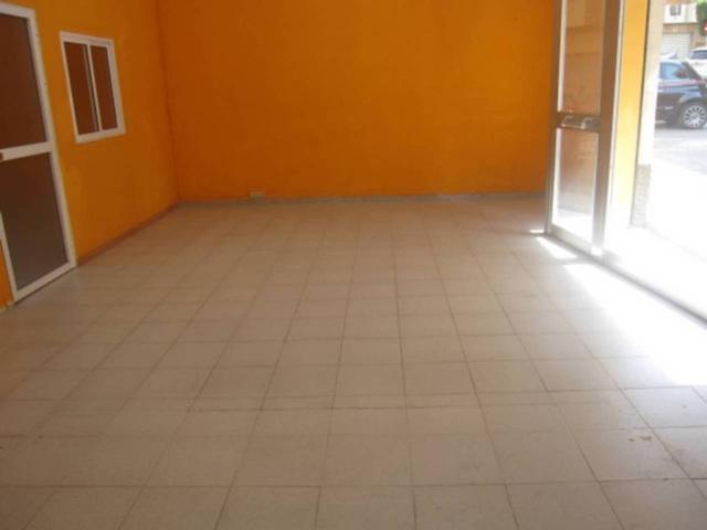 Local comercial en venta Campamento photo 0