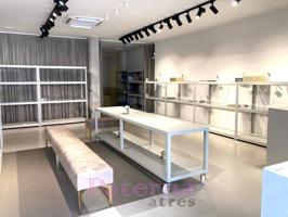 Alquiler de local comercial en Paterna photo 0