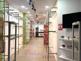 Local en venta en Paterna Centro photo 0