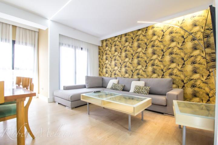 Piso alquiler triana photo 0