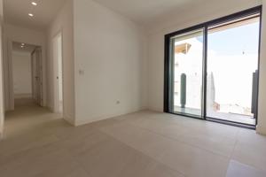 VIVIENDA DE 2 DORMITORIOS, 2 BAÑOS, SIN AMUEBLAR EN EDIFICIO RECIEN CONSTRUIDO photo 0