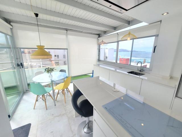 PRECIOSO ATICO CON TERRAZA DE 1 DORMITORIO, AMUEBLADO A METROS DE LAS CANTERAS photo 0