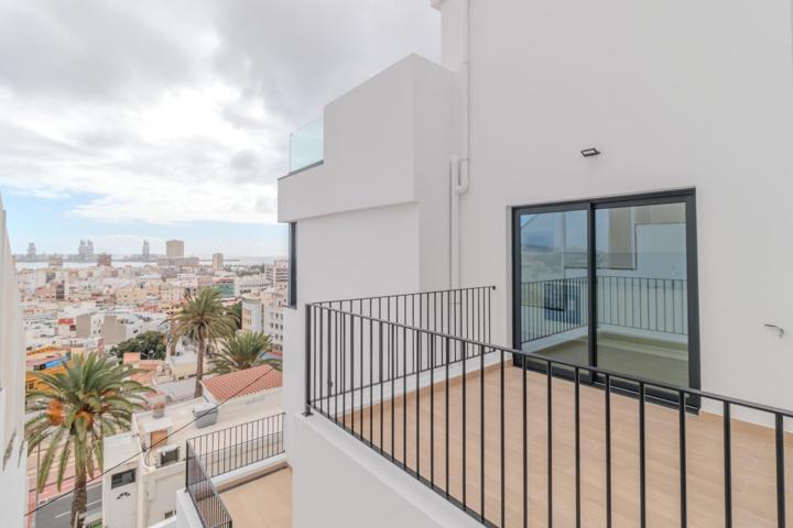 piso con impresionantes vistas paseo de chil photo 0
