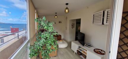 Se Alquila precioso Ático junto al mar. photo 0