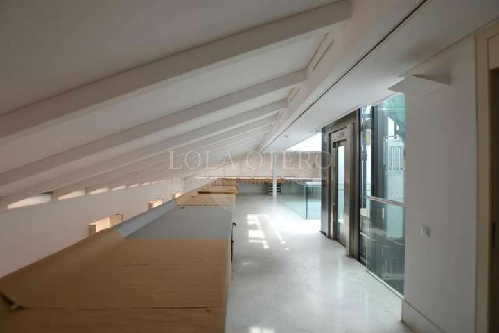 Venta Edificio - Ciutat vella, Valencia photo 0