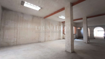 Venta Local comercial - El Pla del Remei, L´Eixample, Valencia photo 0