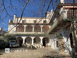 Casa pairal en pleno centro de Vidreres. photo 0