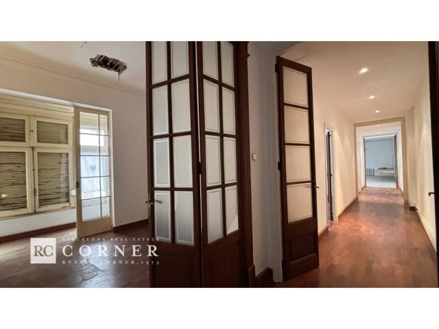 Fantástico piso en la calle Xammar, en el casco antiguo de Mataró. photo 0