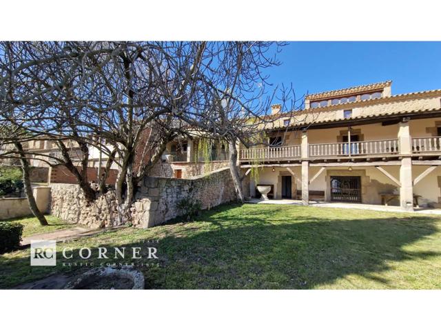 Gran casa de piedra con jardín en el Lluçanès. Perafita photo 0