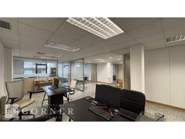 Despacho en Tuset- Trav. de Gàcia. photo 0