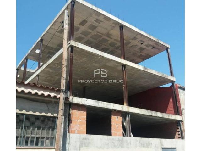 OBRA PARADA EN VENTA EN EL PRAT DE LLOBREGAT photo 0