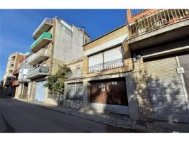 CASA ADOSADA EN VENTA EN IGUALADA photo 0