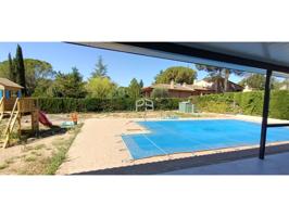 En Collbató, les espera la casa de sus sueños, independiente, con piscina, sencillamente Espectacular photo 0