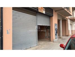 Olesa Montserrat - Local comercial en planta baja a reformar - Infórmese para visitar photo 0