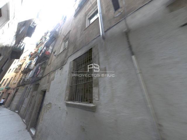 PISO EN C- ARC DE SANT SILVESTRE, BARCELONA photo 0