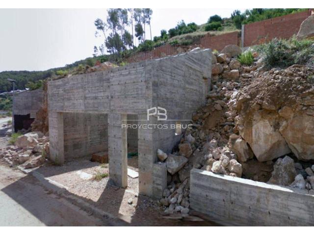 Vallirana, Casa en construcción se vende la obra parada - Infórmese photo 0