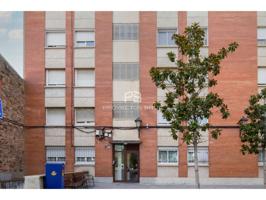 Piso en venta en Martorell photo 0